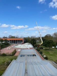 Couverture d’une piscine extérieure à Muret