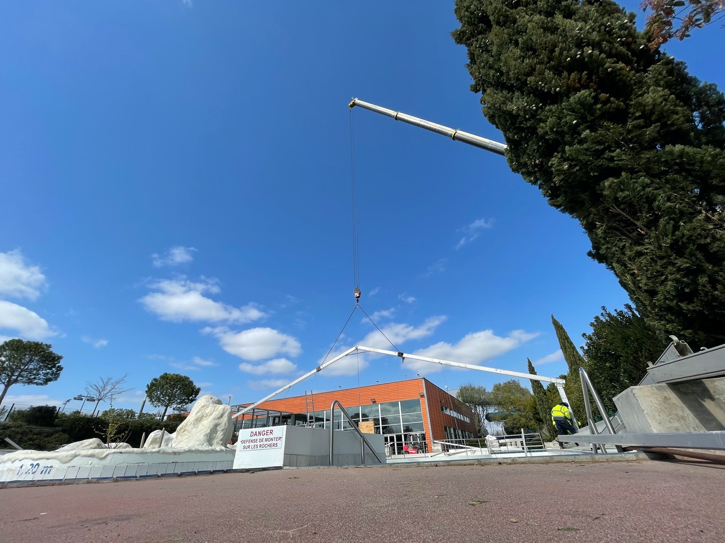 14-couverture-piscine-muret-chapiteaux