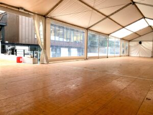 location-chapiteau-avec-plancher