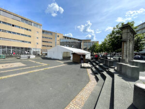 Installation d’un chapiteau de 300m2 a Narbonne