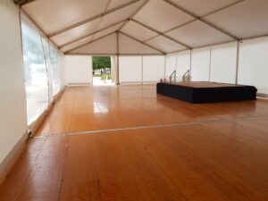 location-chapiteau-plancher