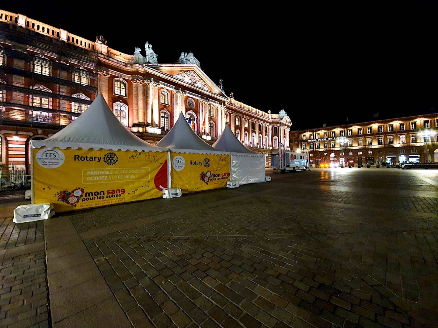 location-de-tente-a-toulouse_1