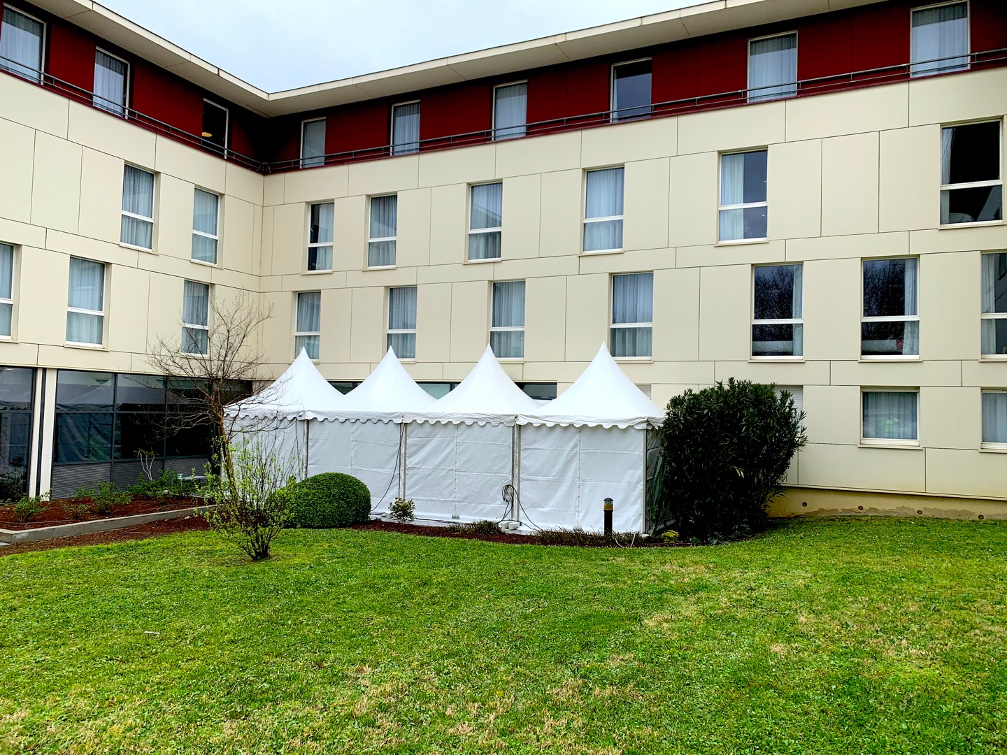 location-de-tente-à-toulouse