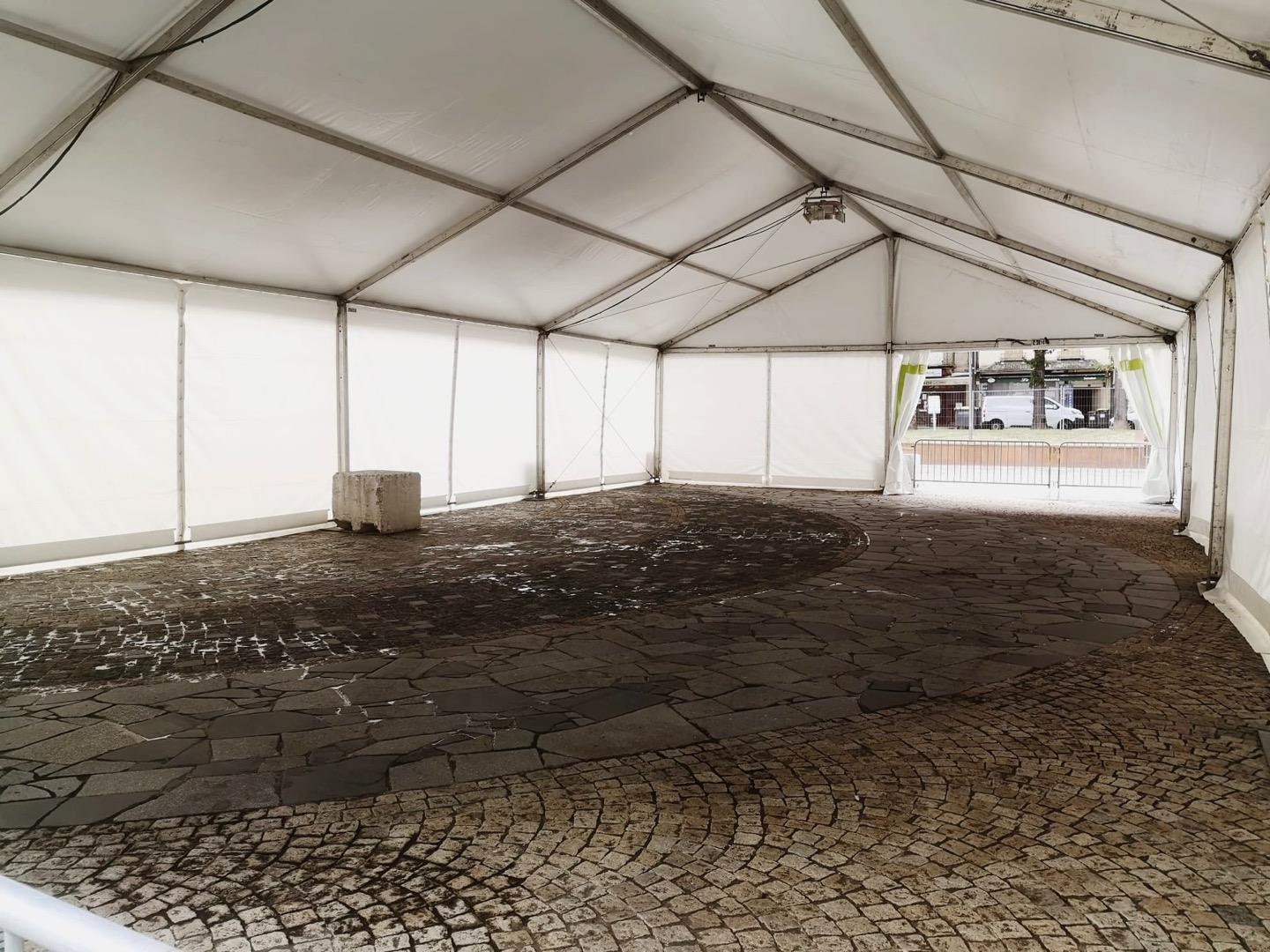 location-tente-brive-