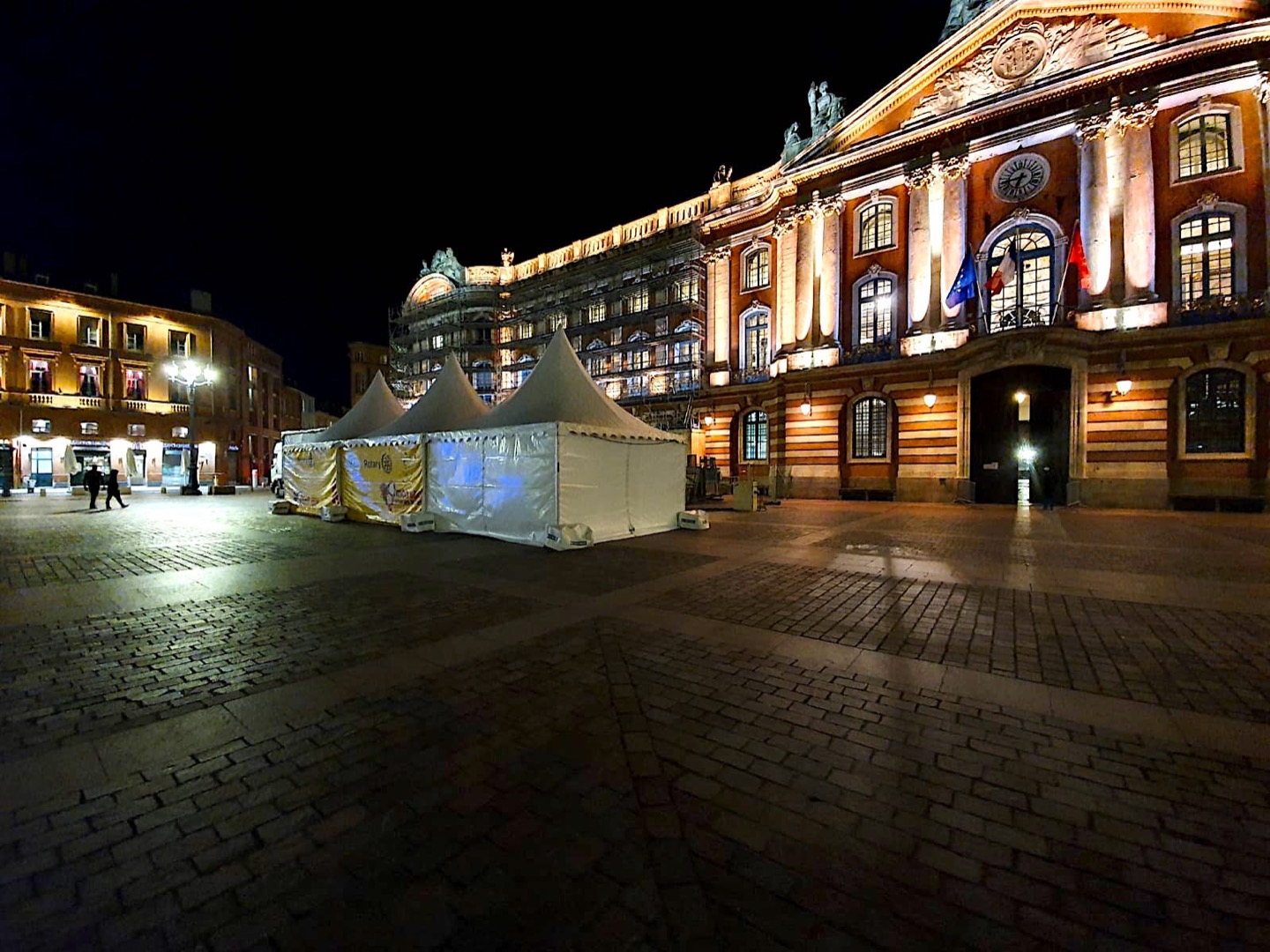 locationnn-tentes-toulouse